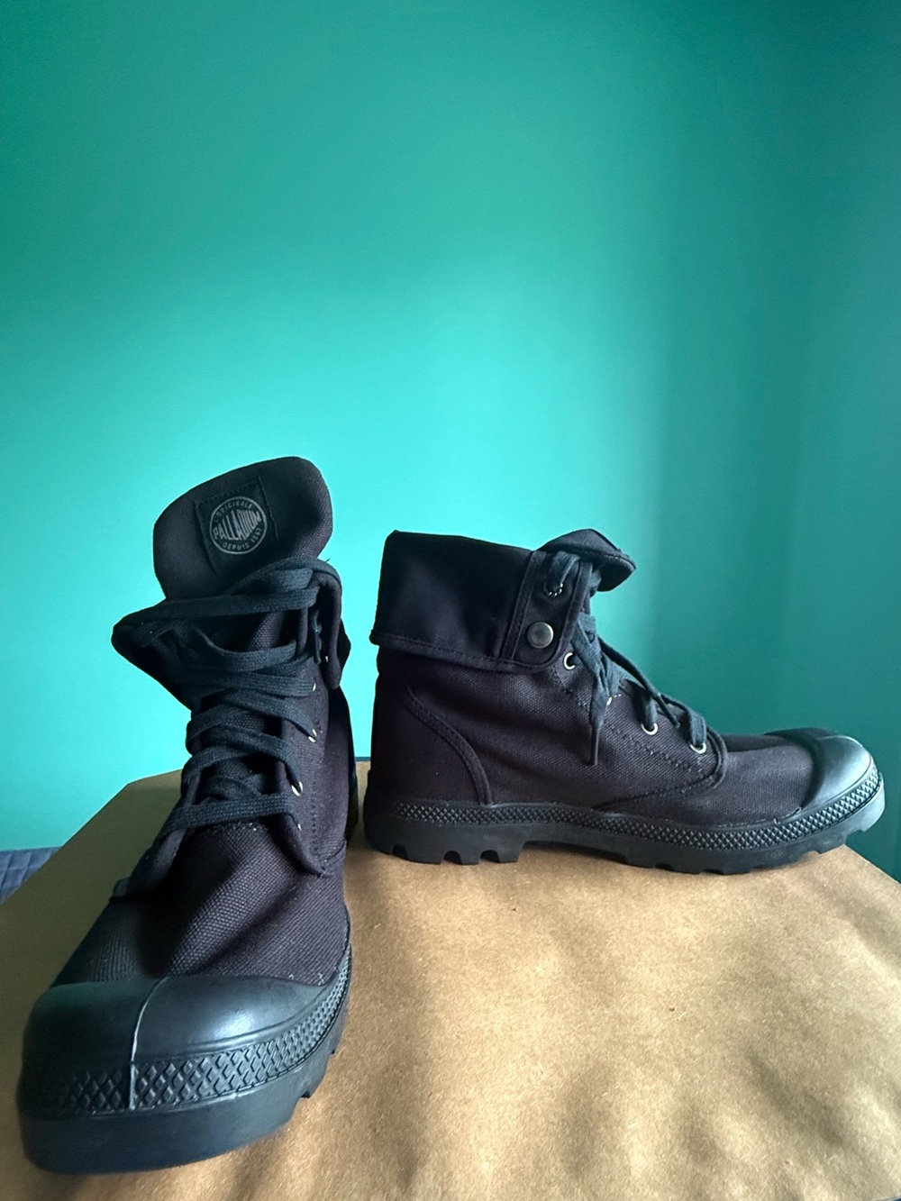 Palladium Men’s US 11 Black Boots